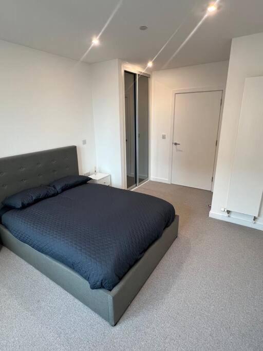 Stunning One Bedroom Apartment Londra Exterior foto
