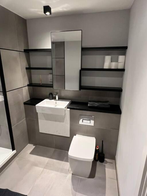 Stunning One Bedroom Apartment Londra Exterior foto